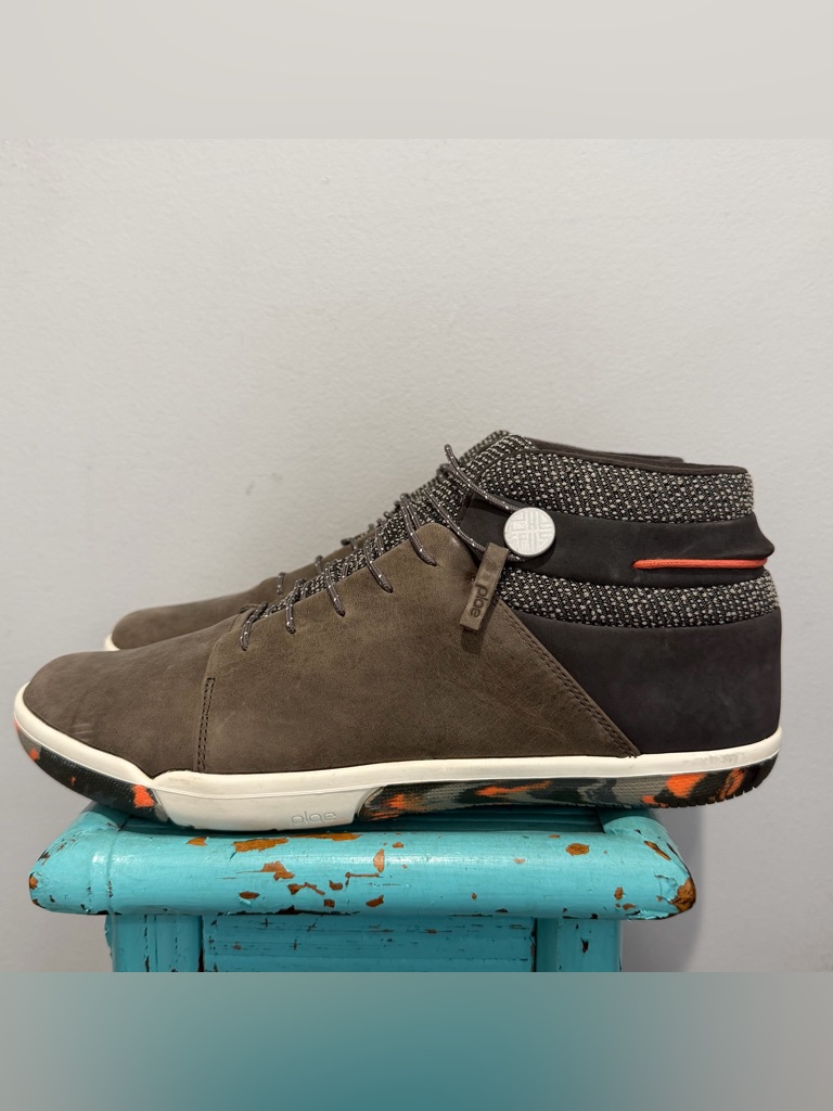 New Plae Abra Waterproof High Top Sneaker Grey Unisex Size M 9.5 W 11